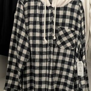Time and Tru Black and White Plaid Hoodie Button-Front Shirt